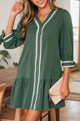 Canton Contrast Ricrac Trim Button V Neck Knotted Bracelet Sleeve Shift Dress